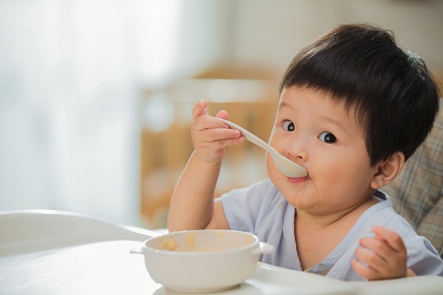 1659629434445672.jpg 攝圖網_501919835_嬰兒食品童年健康食物寶寶吃飯(企業商用).jpg