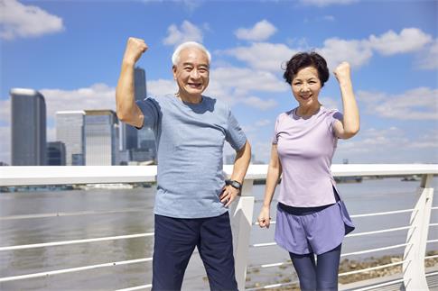 1729036079345511.jpg 攝圖網(wǎng)_507510715_老年夫婦戶外運動加油形象(企業(yè)商用).jpg